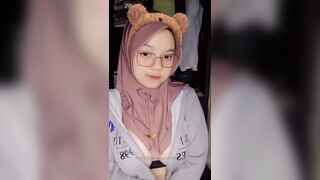 Cute Malaysian Student
